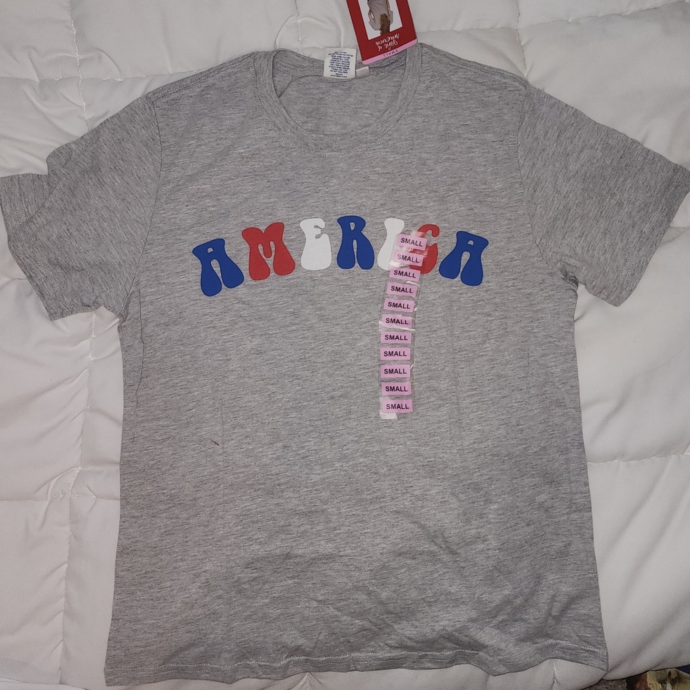 NWT Spirit of America Ladies T-shirt